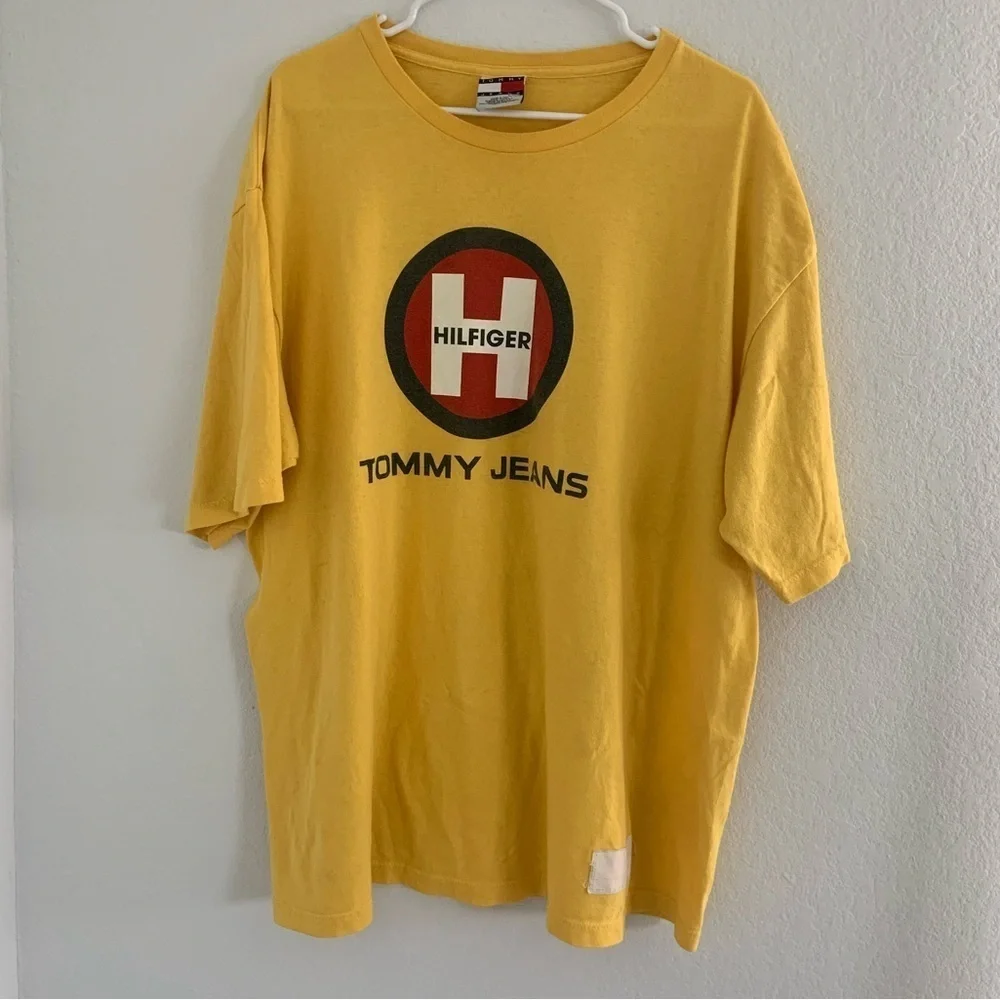 90’s Tommy Hilfiger XL Tee